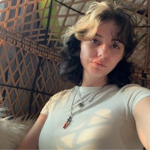 Meet your Posher, Ariel